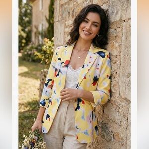 Lightweight 3/4 Sleeve Yellow Floral Blazer - Size M (NWT)